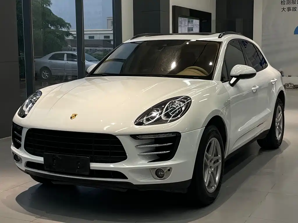 Porsche Macan 2016 — фото 1
