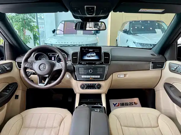 Mercedes-Benz GLE 2018
