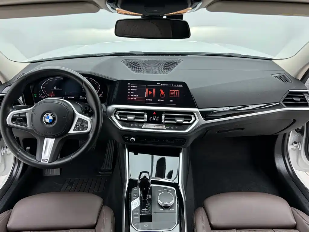 BMW 3 Series 2022 — фото 13