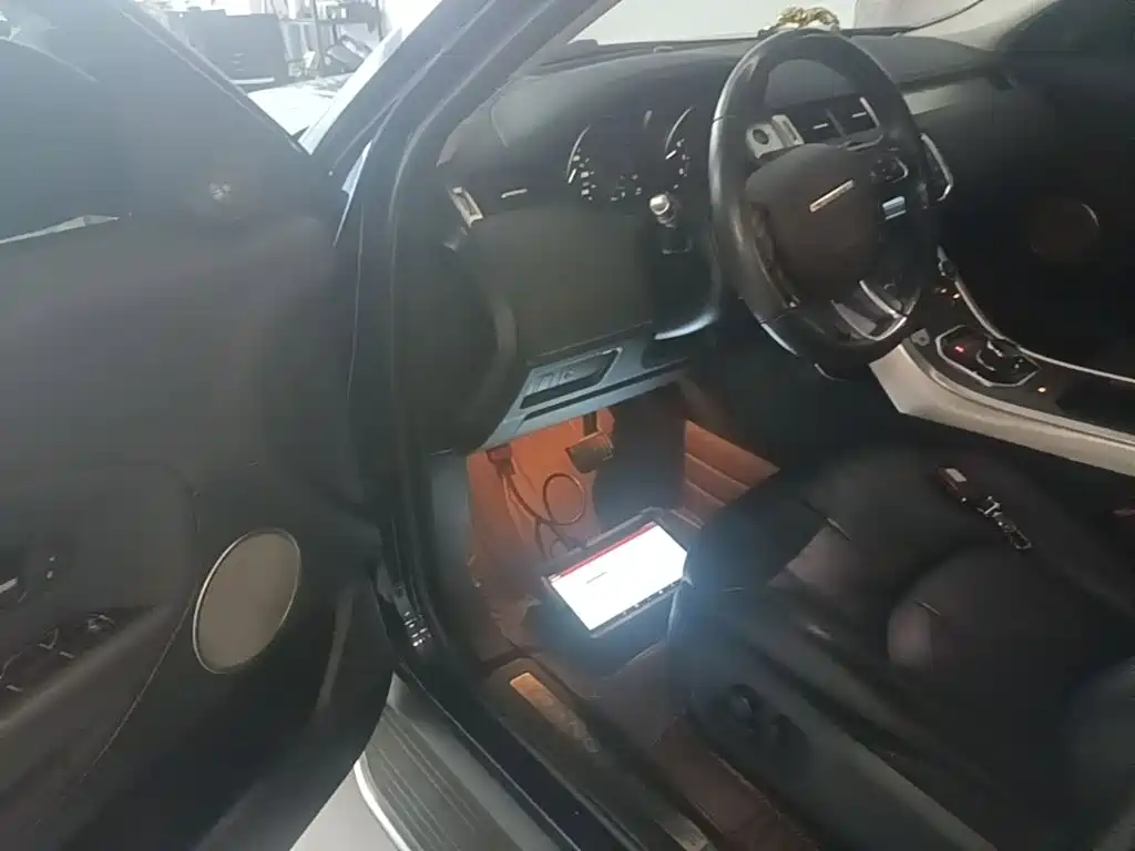 Land Rover Range Rover Evoque 2017 — фото 16