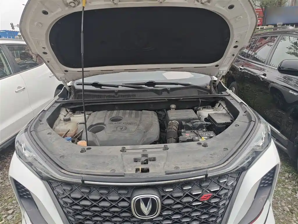 Changan CS75 PLUS 2019 — фото 20
