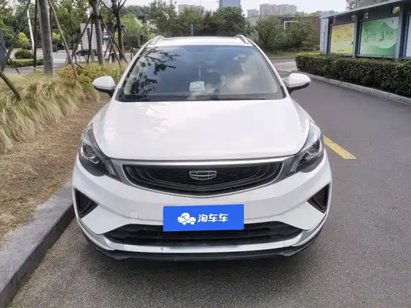 Geely Emgrand GS 2021