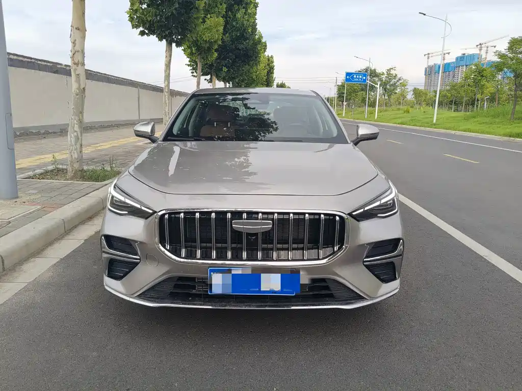 Geely Emgrand 2026