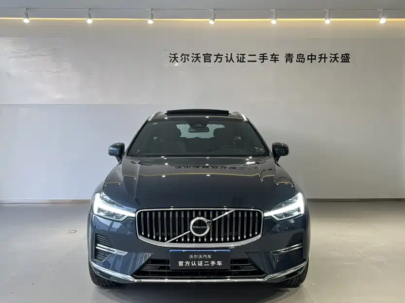 Volvo XC60 2025 — фото 2