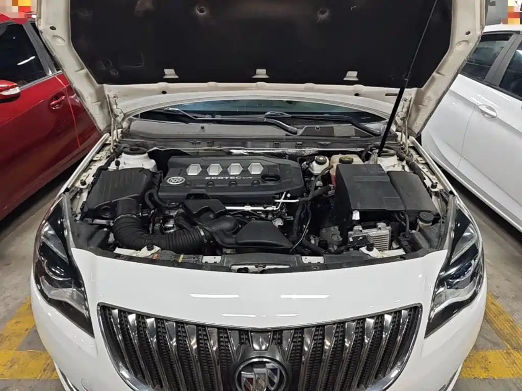 Buick Regal 2017 — фото 20