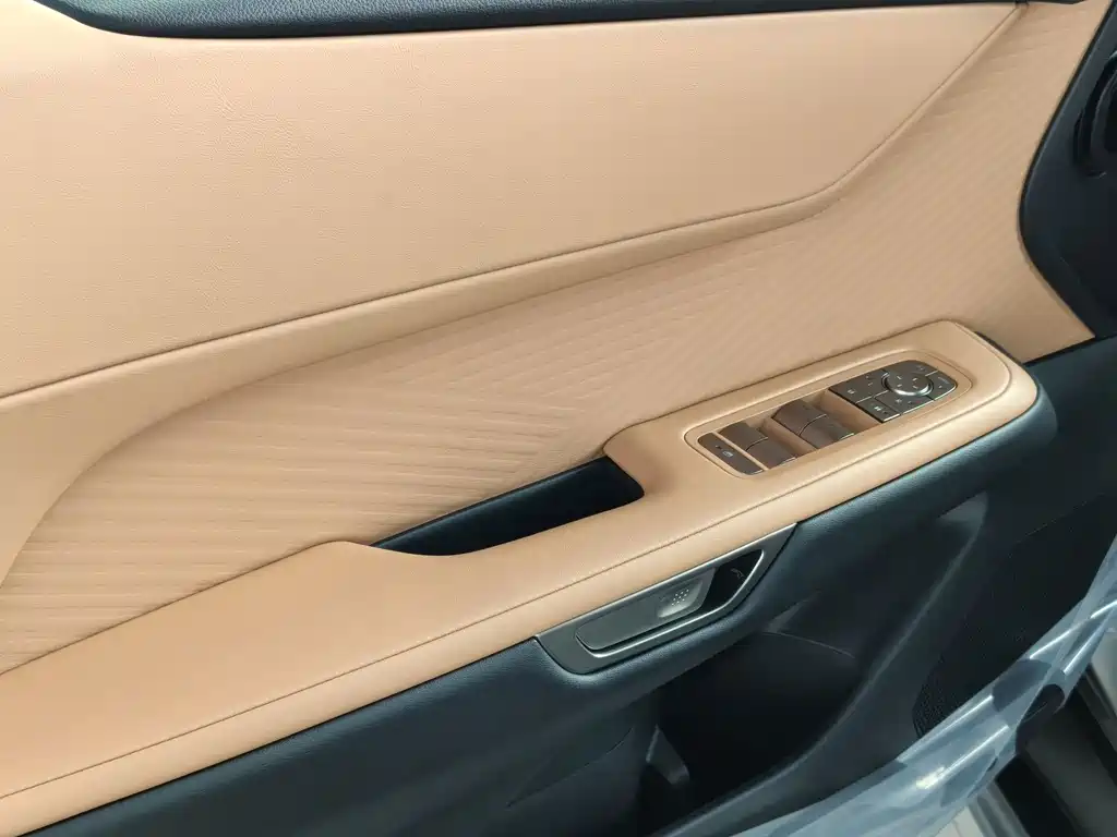 Lexus ES 2026 — фото 13