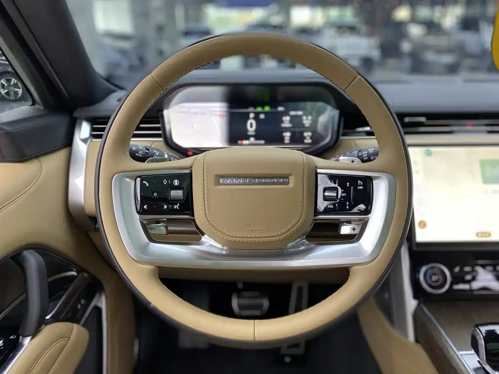 Land Rover Range Rover 2024 — фото 12
