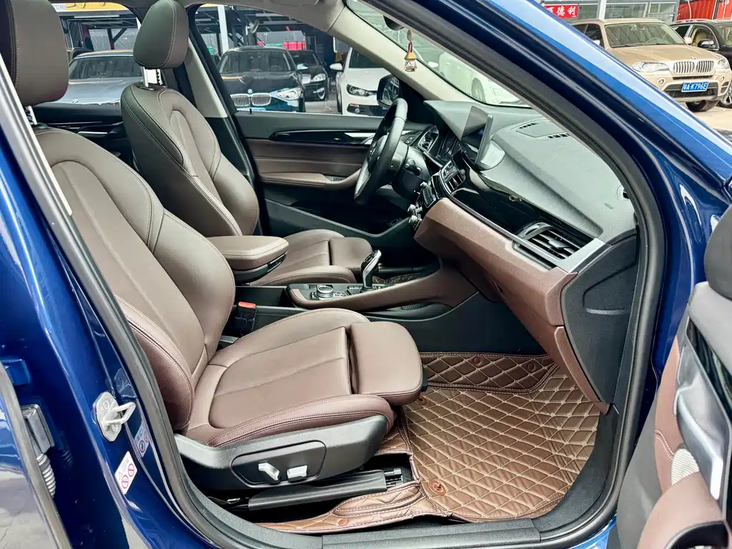 BMW X1 2021 — фото 21