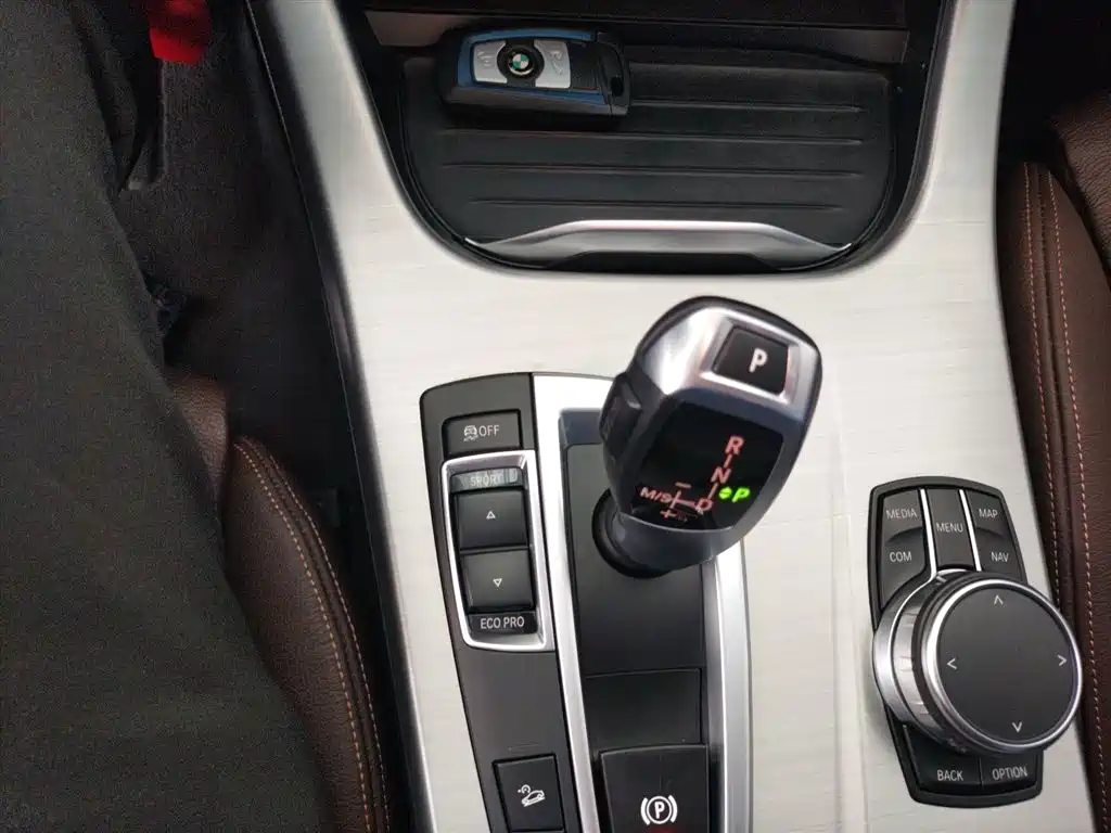 BMW X4 2018 — фото 14