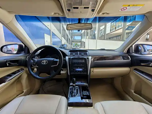 Toyota Camry 2018