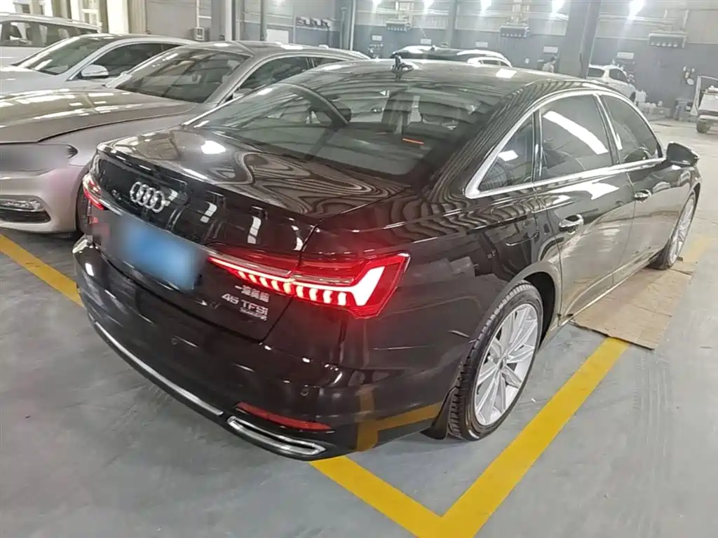 Audi A6L 2019 — фото 7