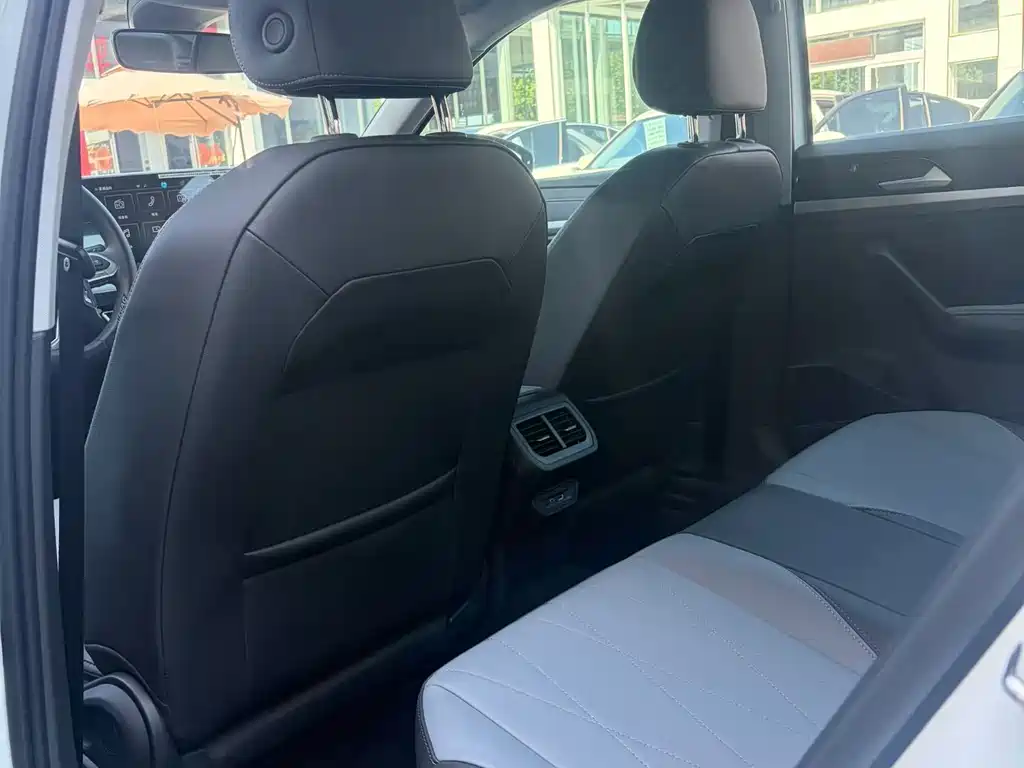 Volkswagen Lavida 2025