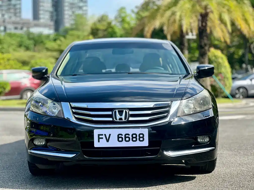 Honda Accord 2013 — фото 2