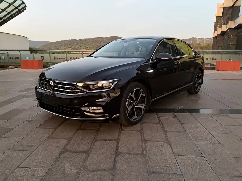 Volkswagen Magotan 2023