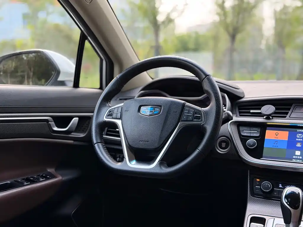Geely Emgrand GS 2018 — фото 20