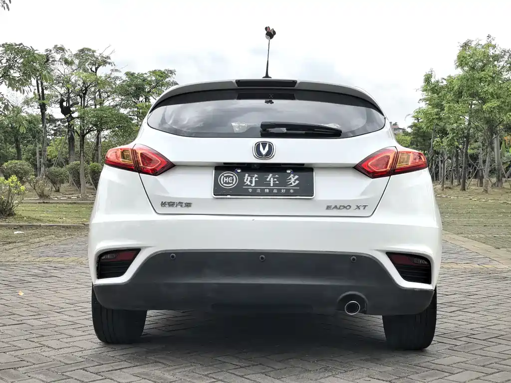 Changan Eado XT 2016 — фото 6