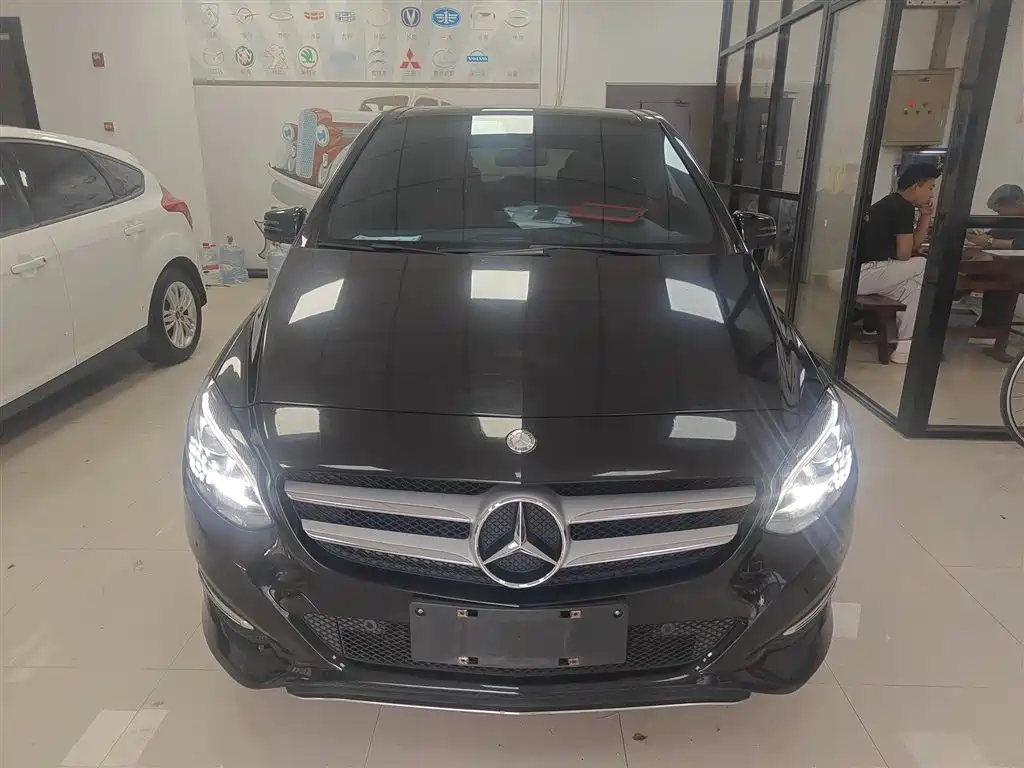 Mercedes-Benz B-Class 2015 — фото 3