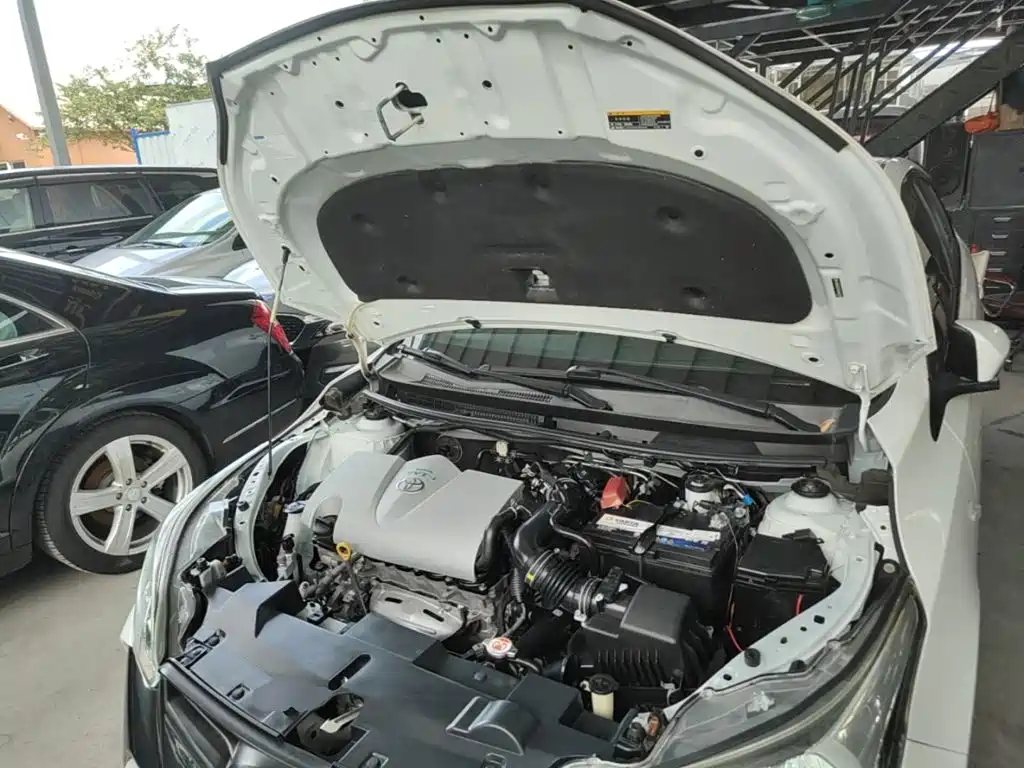 Toyota Yaris L 2018 — фото 20