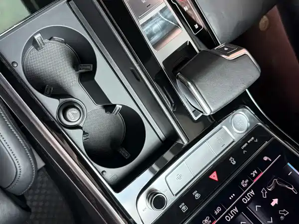 Audi A8 2020