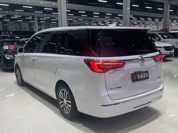 Buick GL8 2020