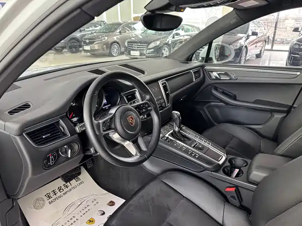 Porsche Macan 2017
