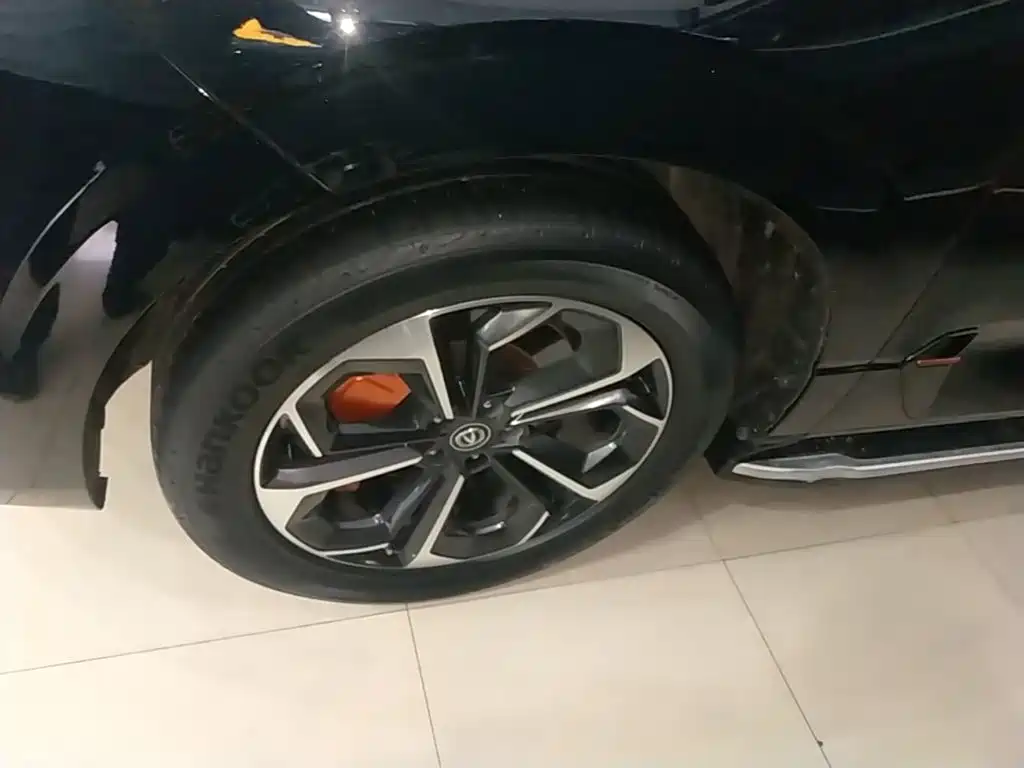 Changan UNI-K Smart Electronic Idd 2022 — фото 23