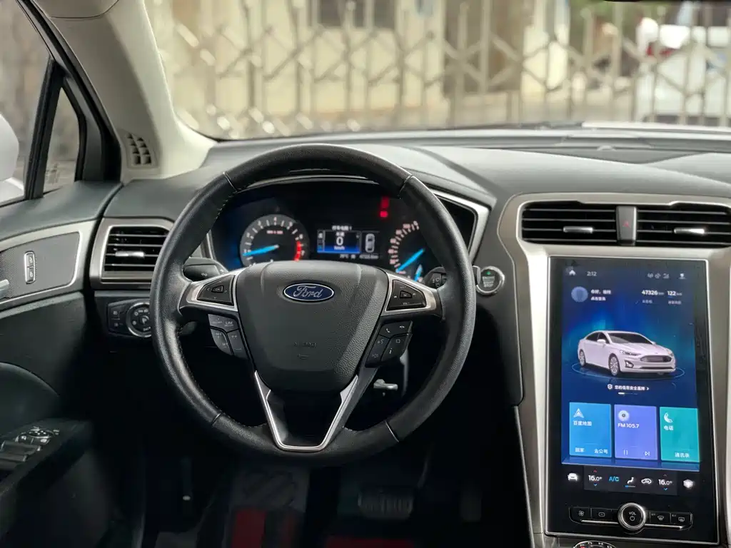 Ford Mondeo 2022 — фото 15