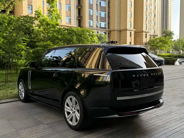 Land Rover Range Rover 2024