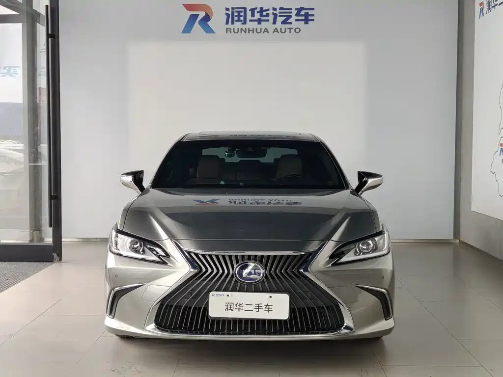 Lexus ES 2021 — фото 2