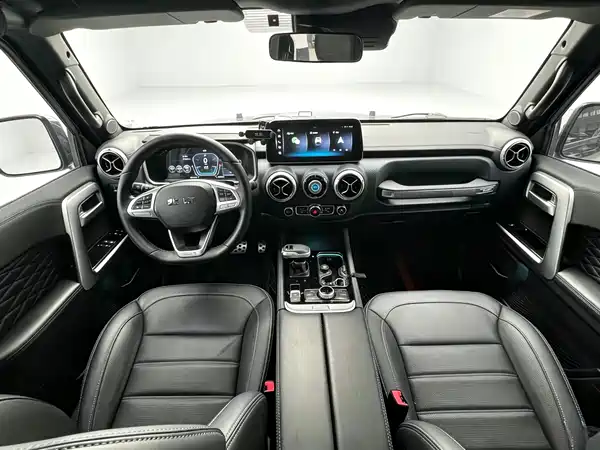 BAIC BJ40 2023