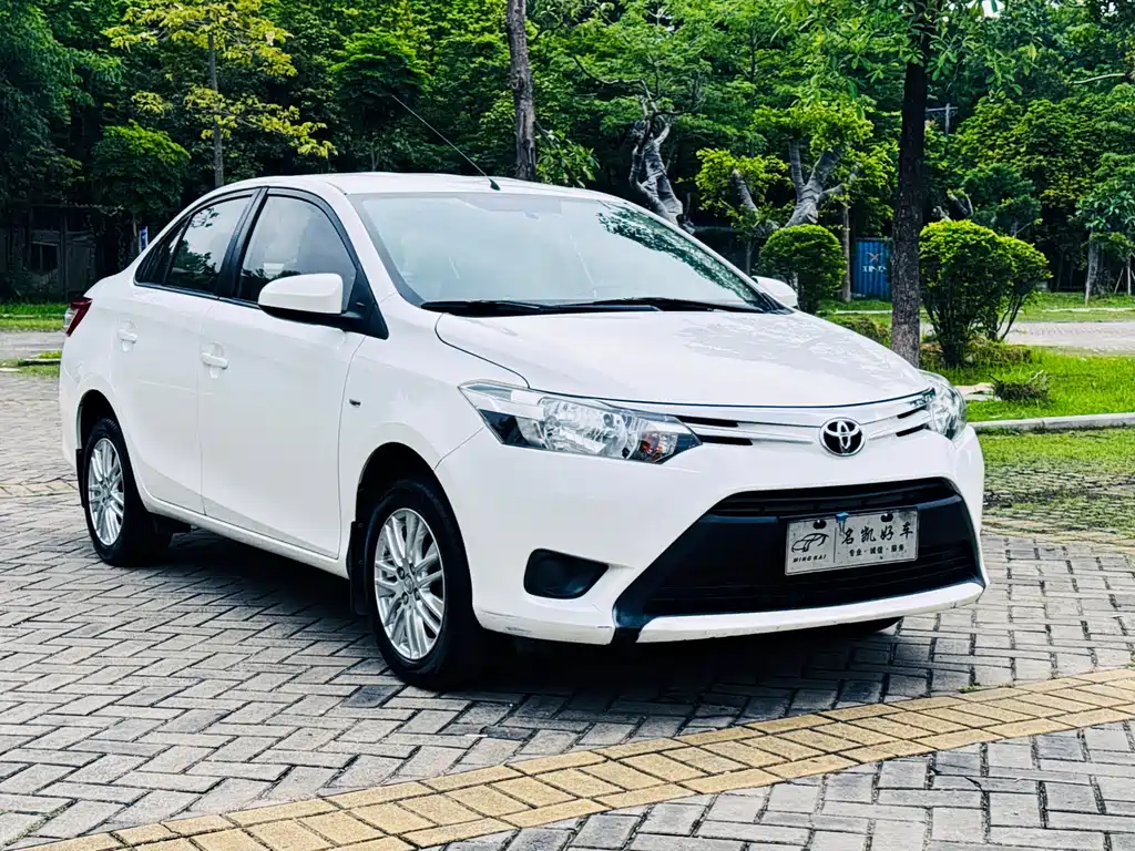 Toyota Vios 2016 — фото 3