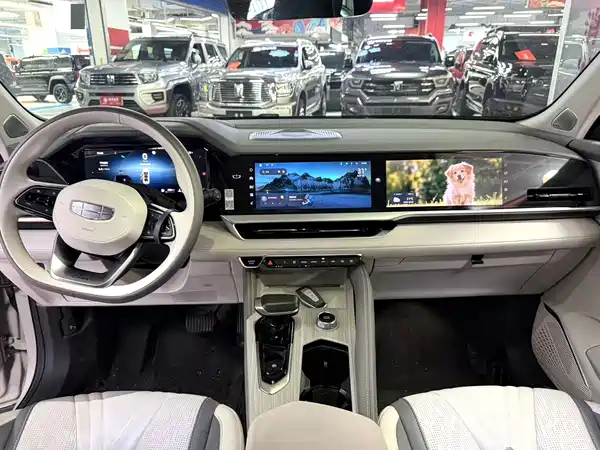Geely Xingyue L 2024
