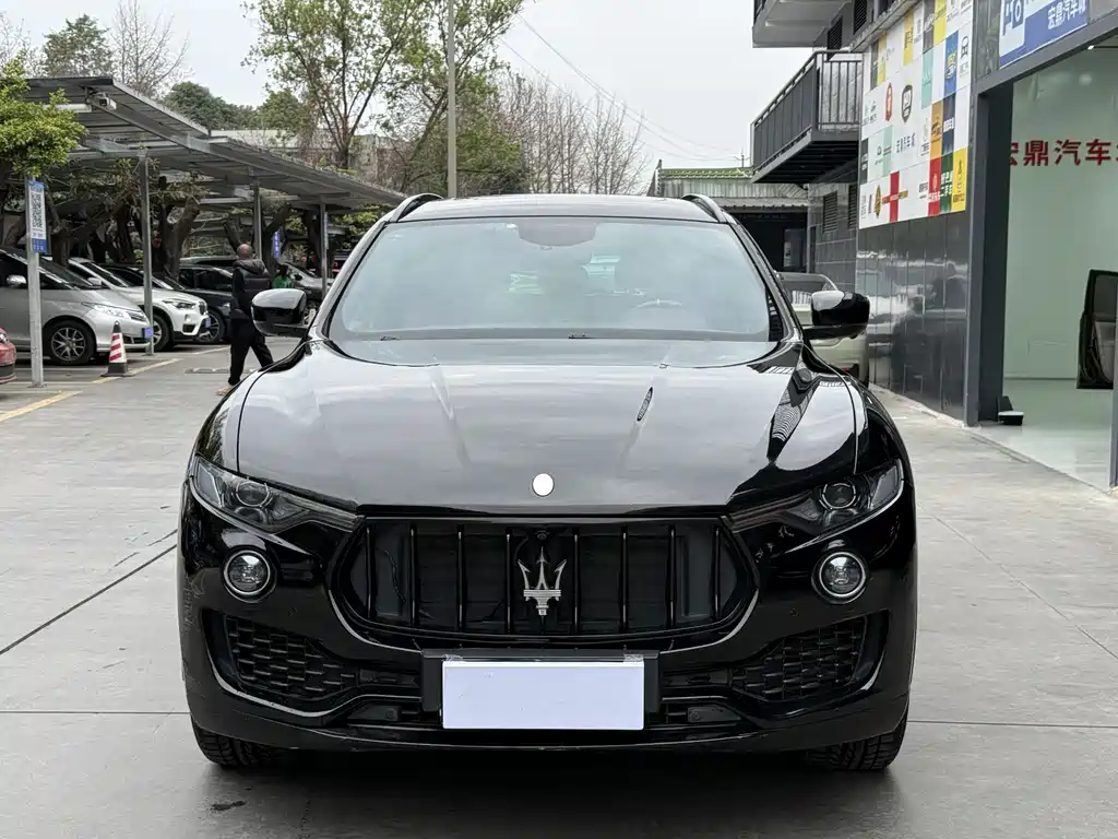 Maserati Levante 2018 — фото 2