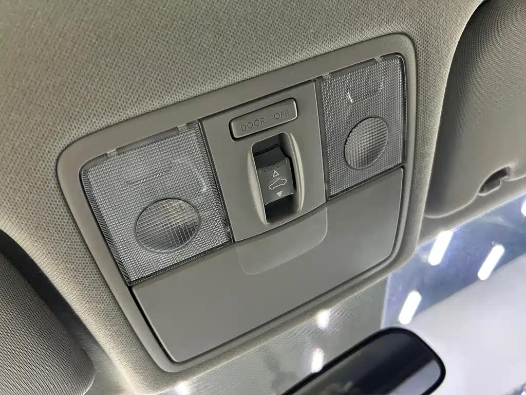 Kia KX1 2022 — фото 14
