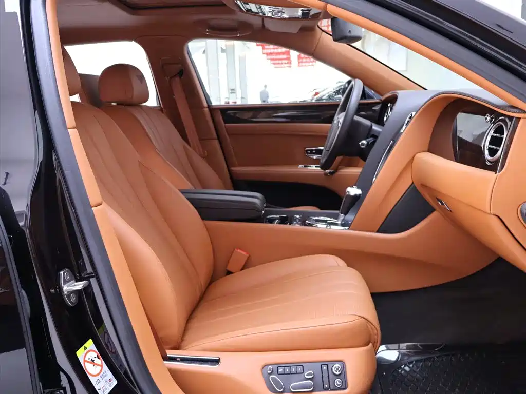 Bentley Flying Spur 2016 — фото 22