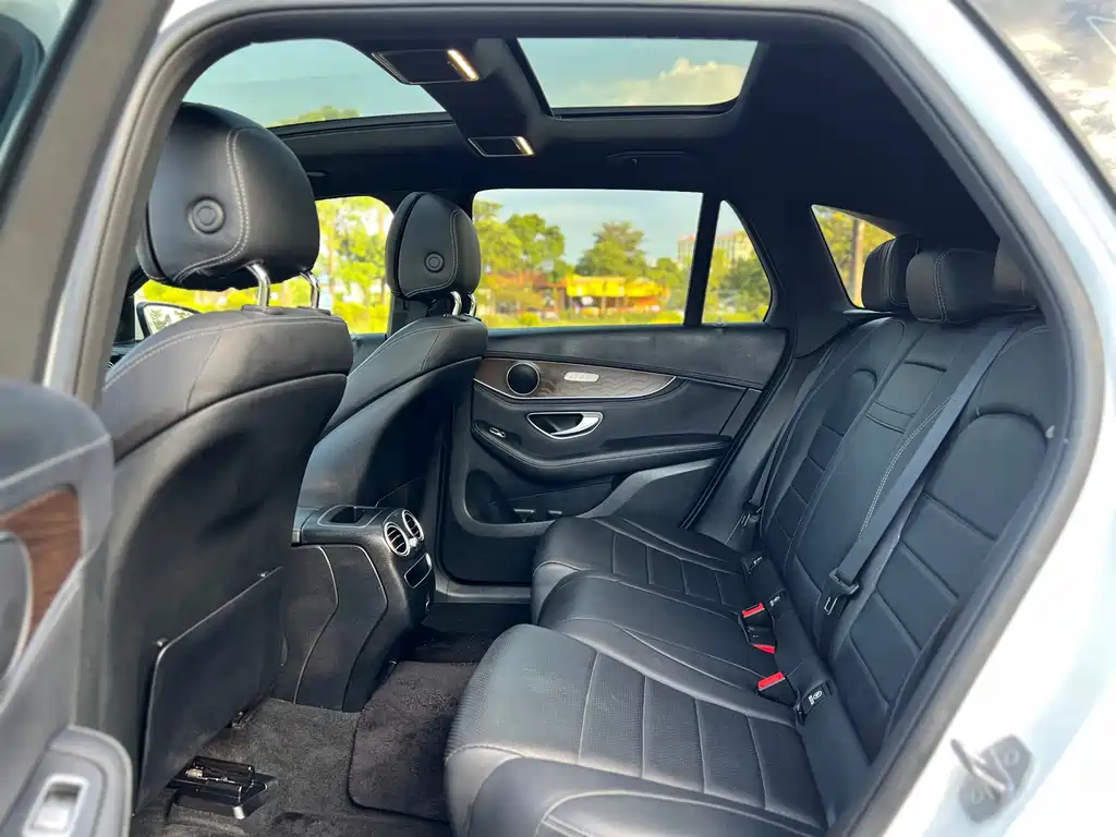 Mercedes-Benz GLC 2020 — фото 10