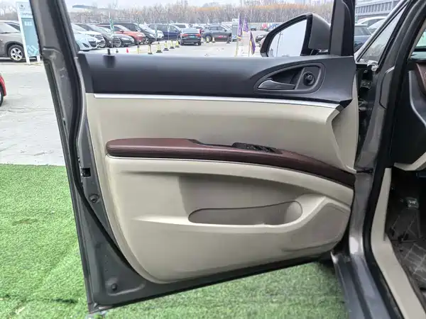 Buick GL8 2018