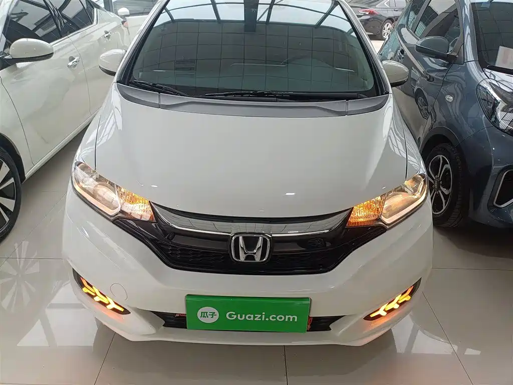 Honda Fit 2019 — фото 3