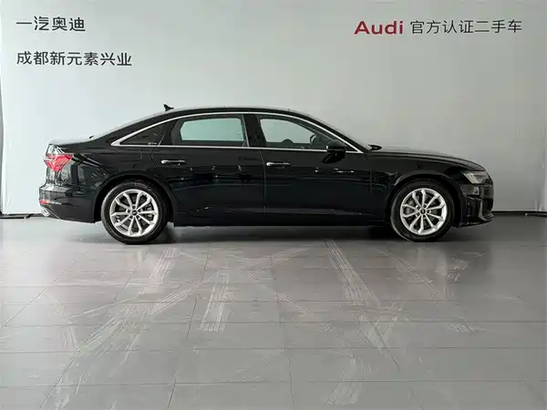 Audi A6L 2022