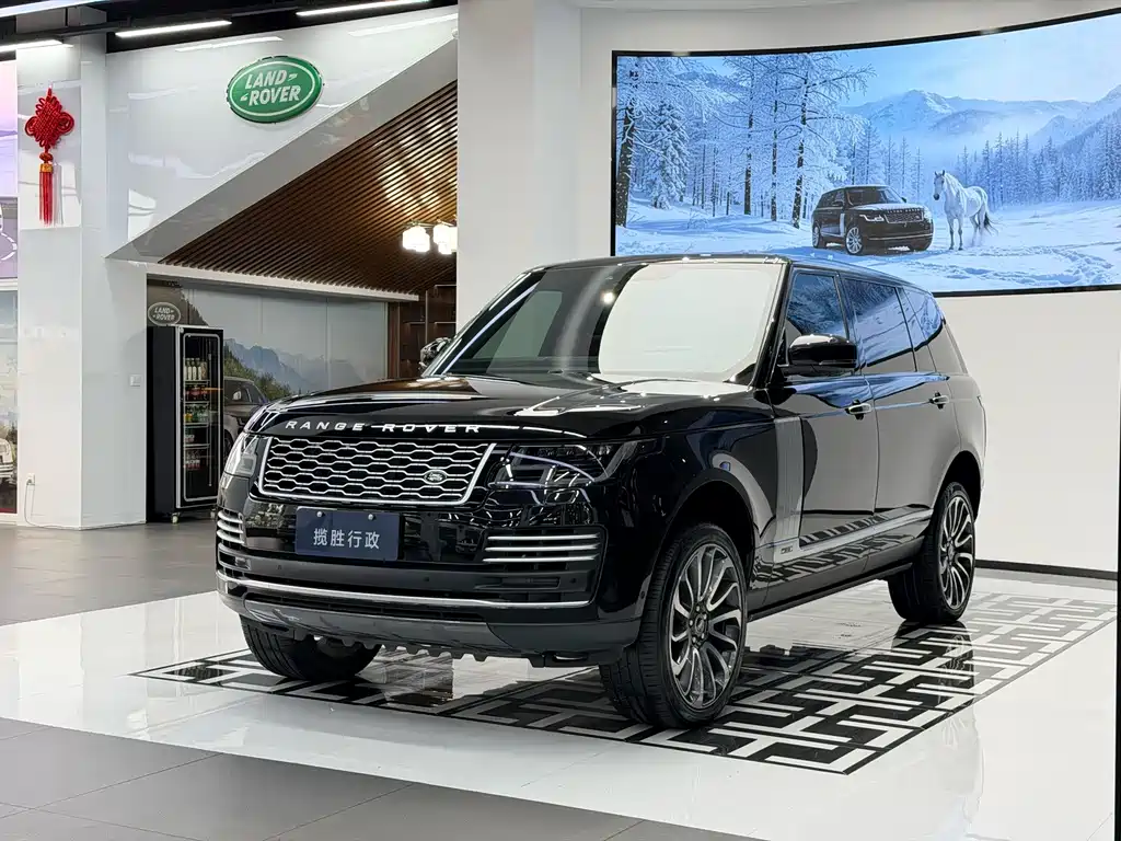 Land Rover Range Rover 2022 — фото 1