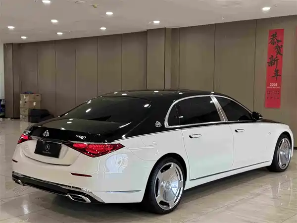 Mercedes-Benz Maybach S-Class 2023