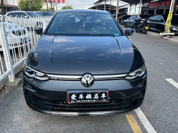 Volkswagen Golf 2022