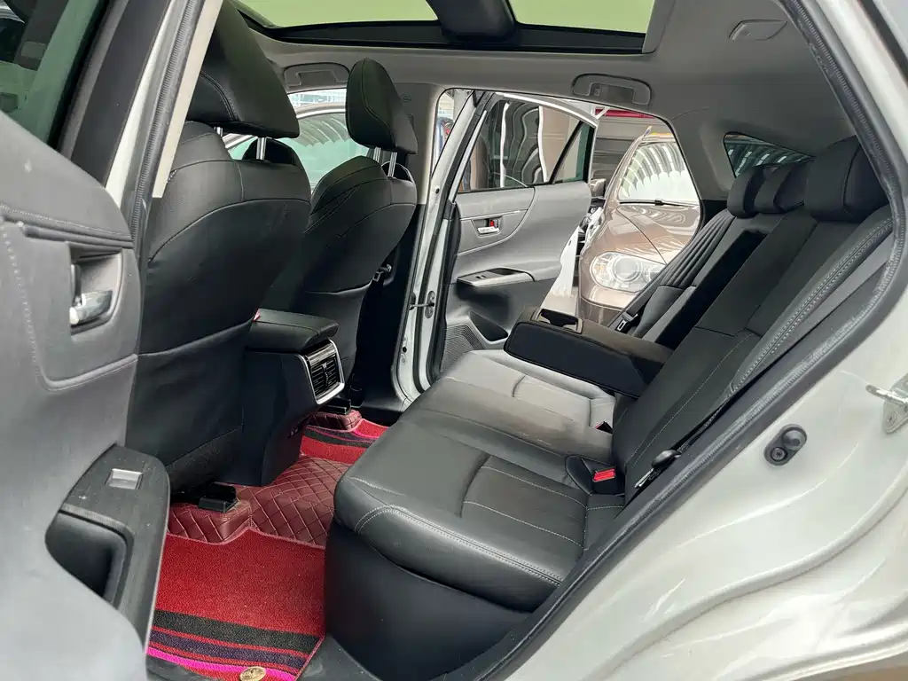 Toyota Harrier 2022 — фото 12