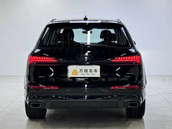 Audi Q7 2025