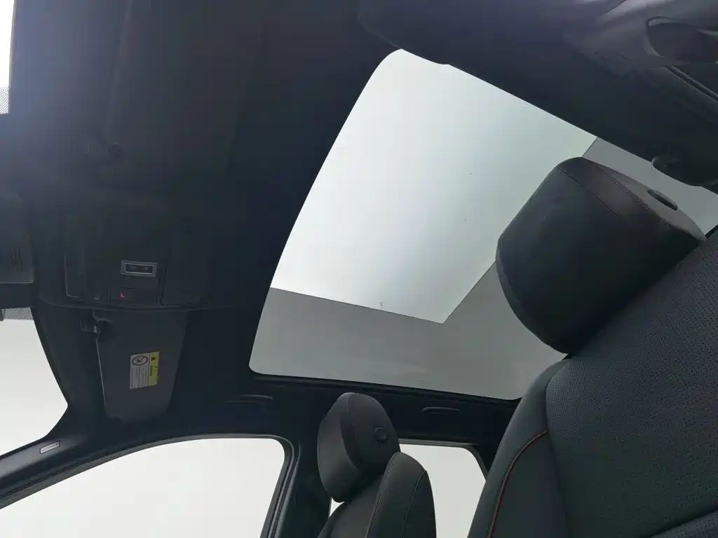 Land Rover Discovery Sport 2021 — фото 14