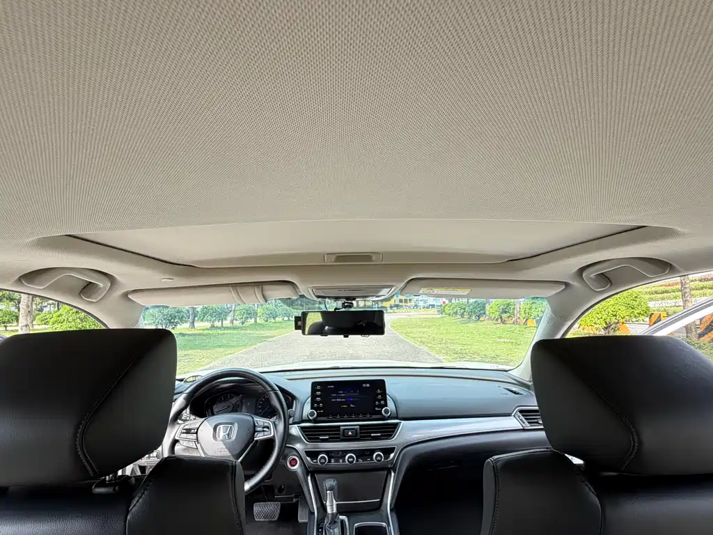 Honda Accord 2021 — фото 11