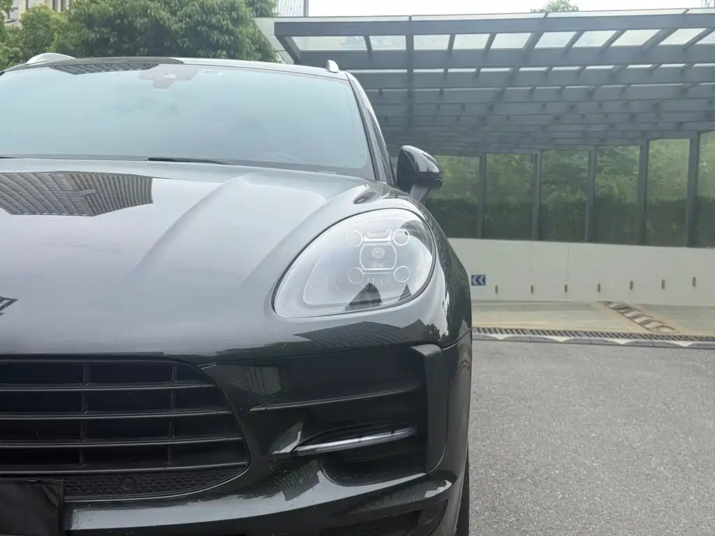 Porsche Macan 2021 — фото 27