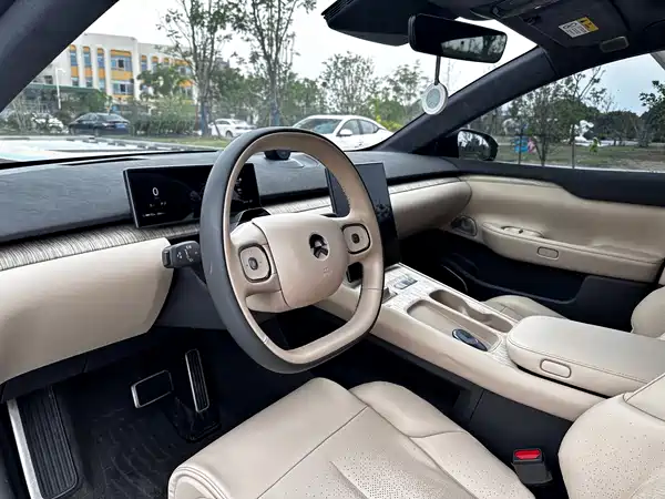 NIO ET7 2022