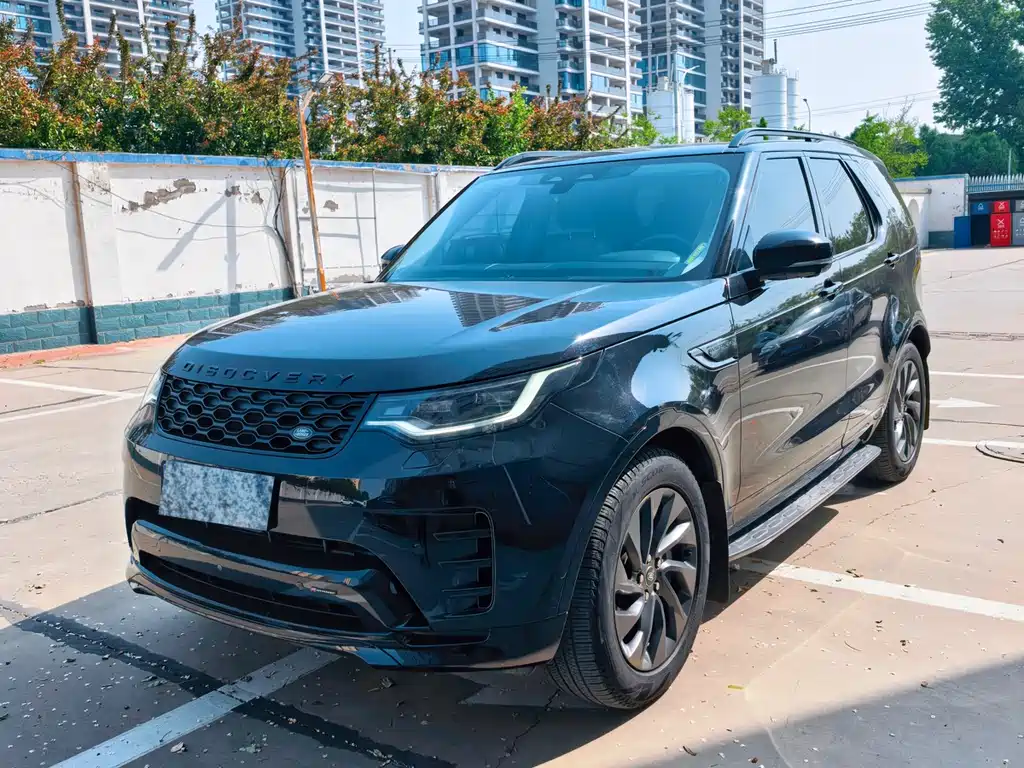 Land Rover Discovery 2022 — фото 1