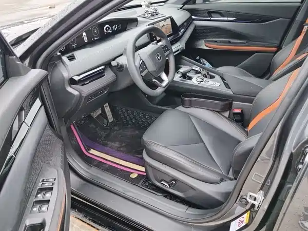 Changan UNI-V 2023